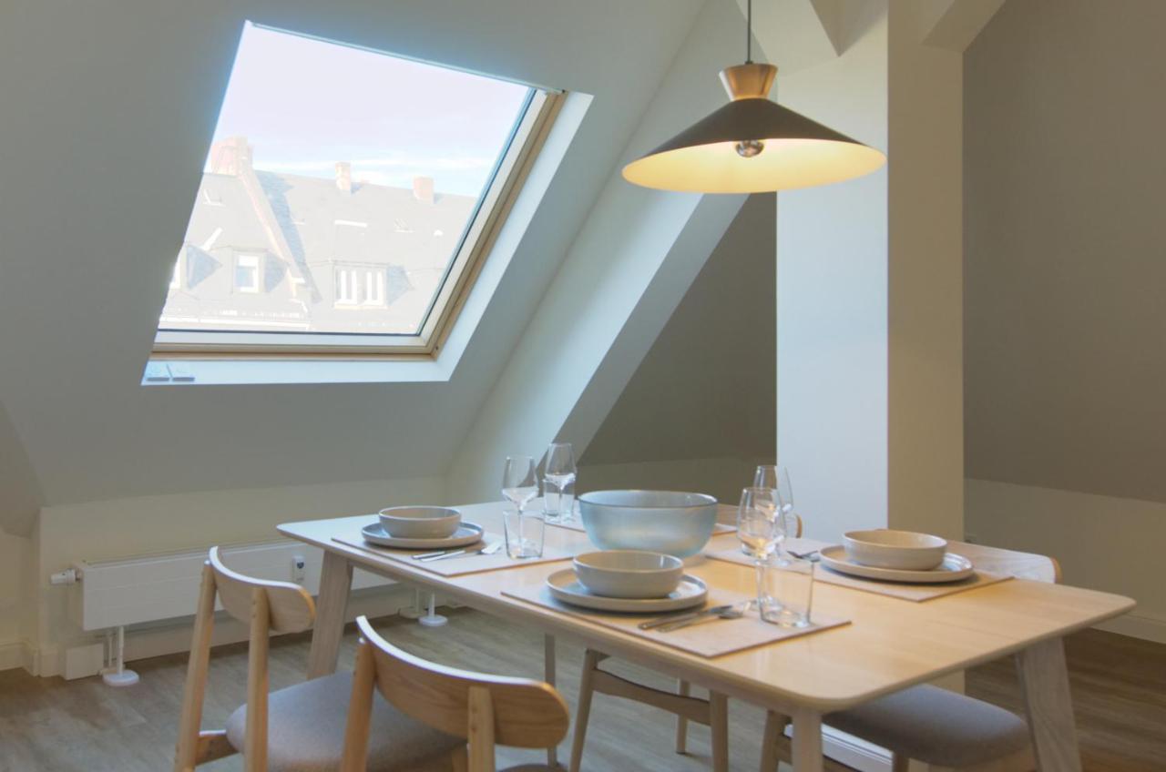 Vonbehling Boutique Apt. - Blick Ueber Die Daecher Wiesbaden Esterno foto